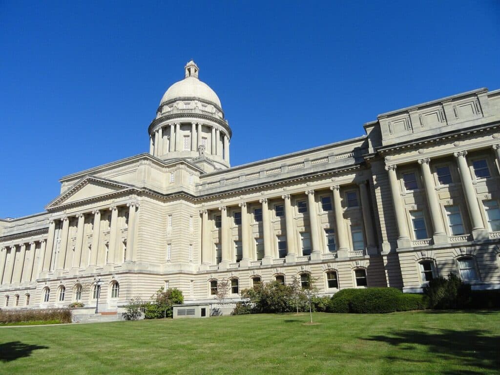 Kentucky to Sue Kalshi & Polymarket for Providing Illegal Sportsbooks