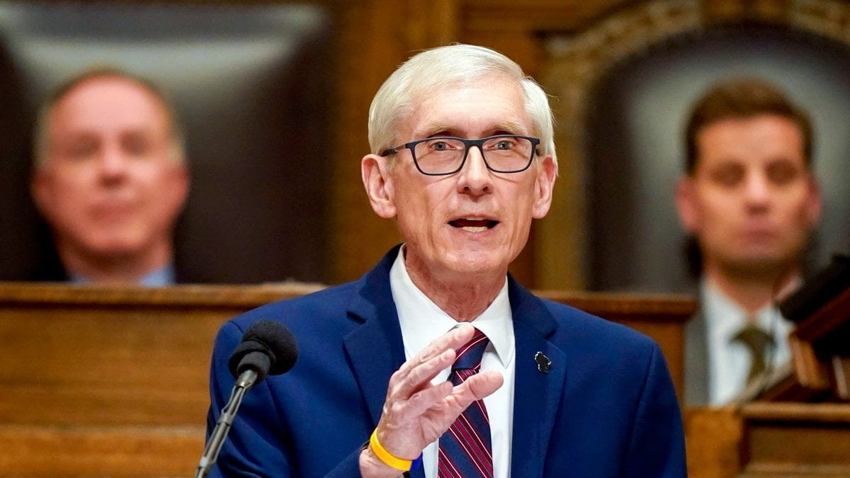 Wisconsin Governor Initiates Tribal Talks for Online Sports Betting